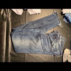 Size 6 Long American eagle jeans